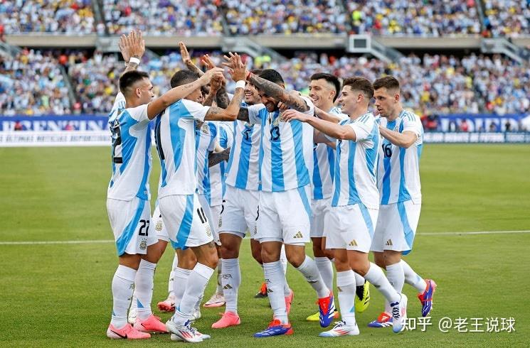 包含欧洲预选赛上，阿根廷队以绝对实力霸占领先地位！的词条