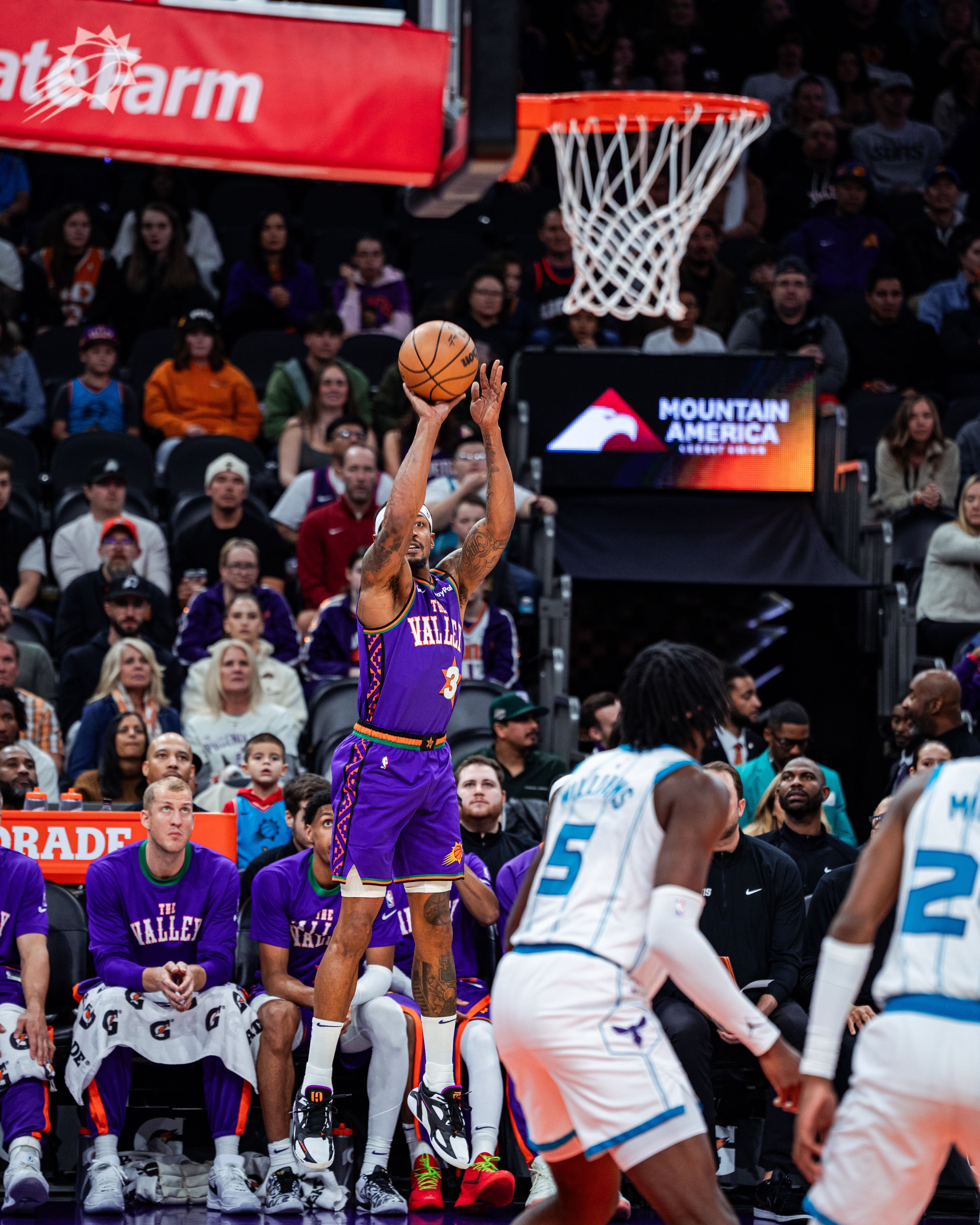 热火战胜黄蜂,逆转获胜 热火战胜黄蜂,逆转获胜