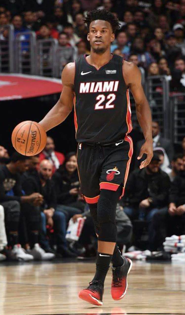 热火战胜黄蜂,逆转获胜 热火战胜黄蜂,逆转获胜