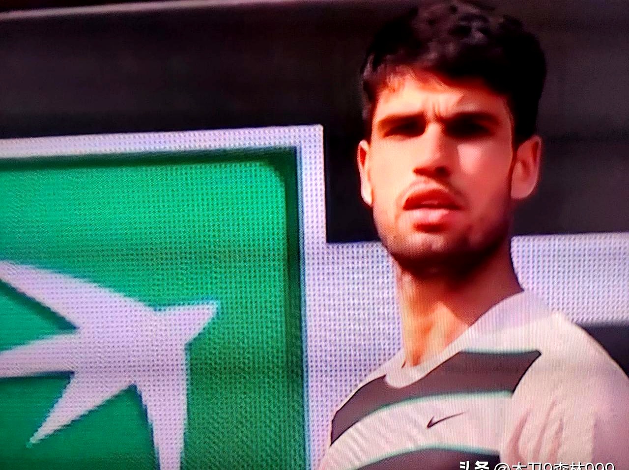 关于法国网球队逆转欧洲网球队，阿尔卡拉斯制霸全场的信息