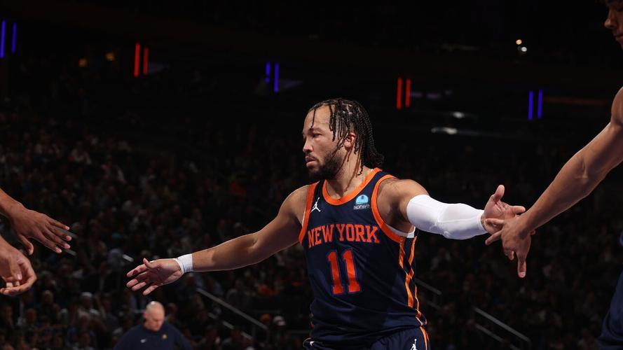 尼克斯横扫雄鹿，丹尼·格林制霸全场的简单介绍