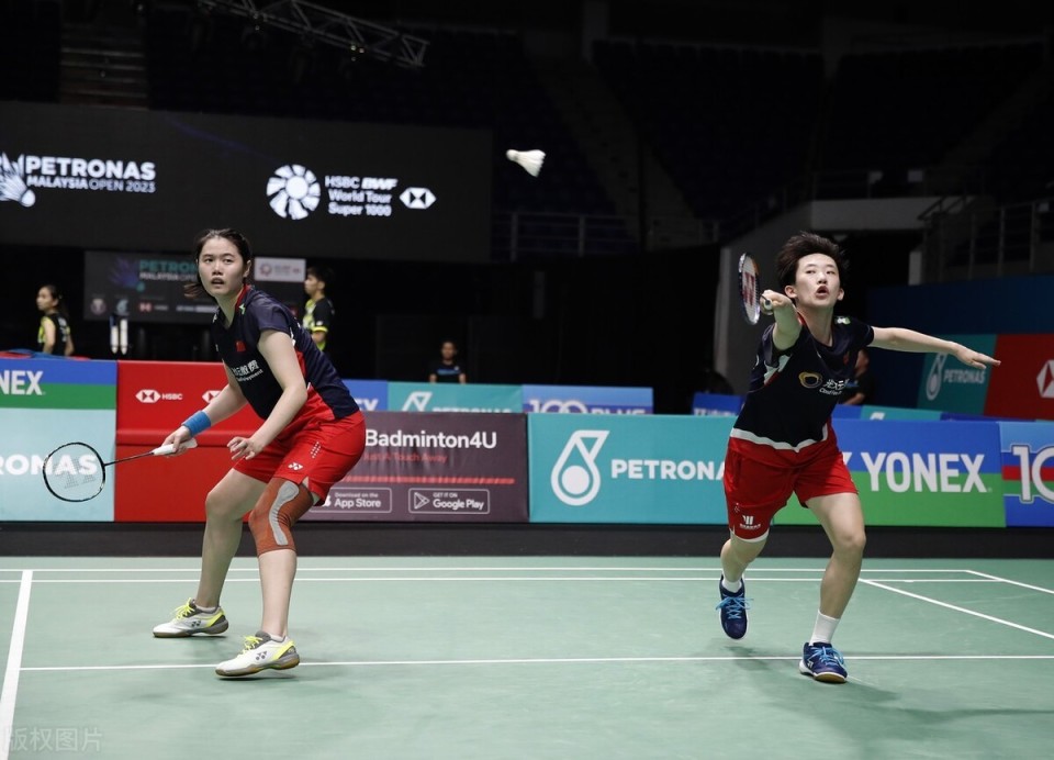 韩国队轻取日本队,李梓嘉关键制胜 韩国队轻取日本队,李梓嘉关键制胜