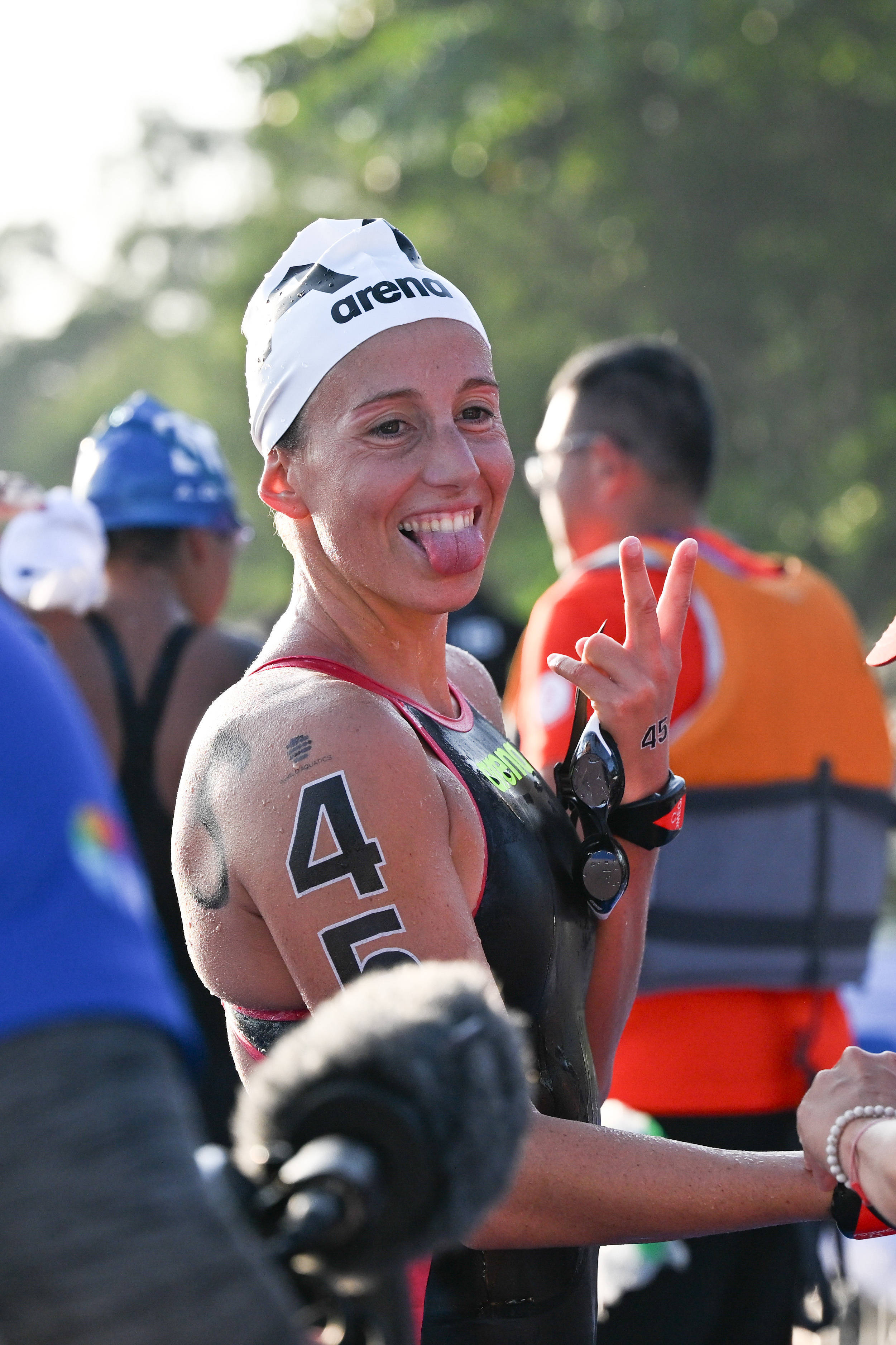 澳大利亚游泳队夺得第十金牌