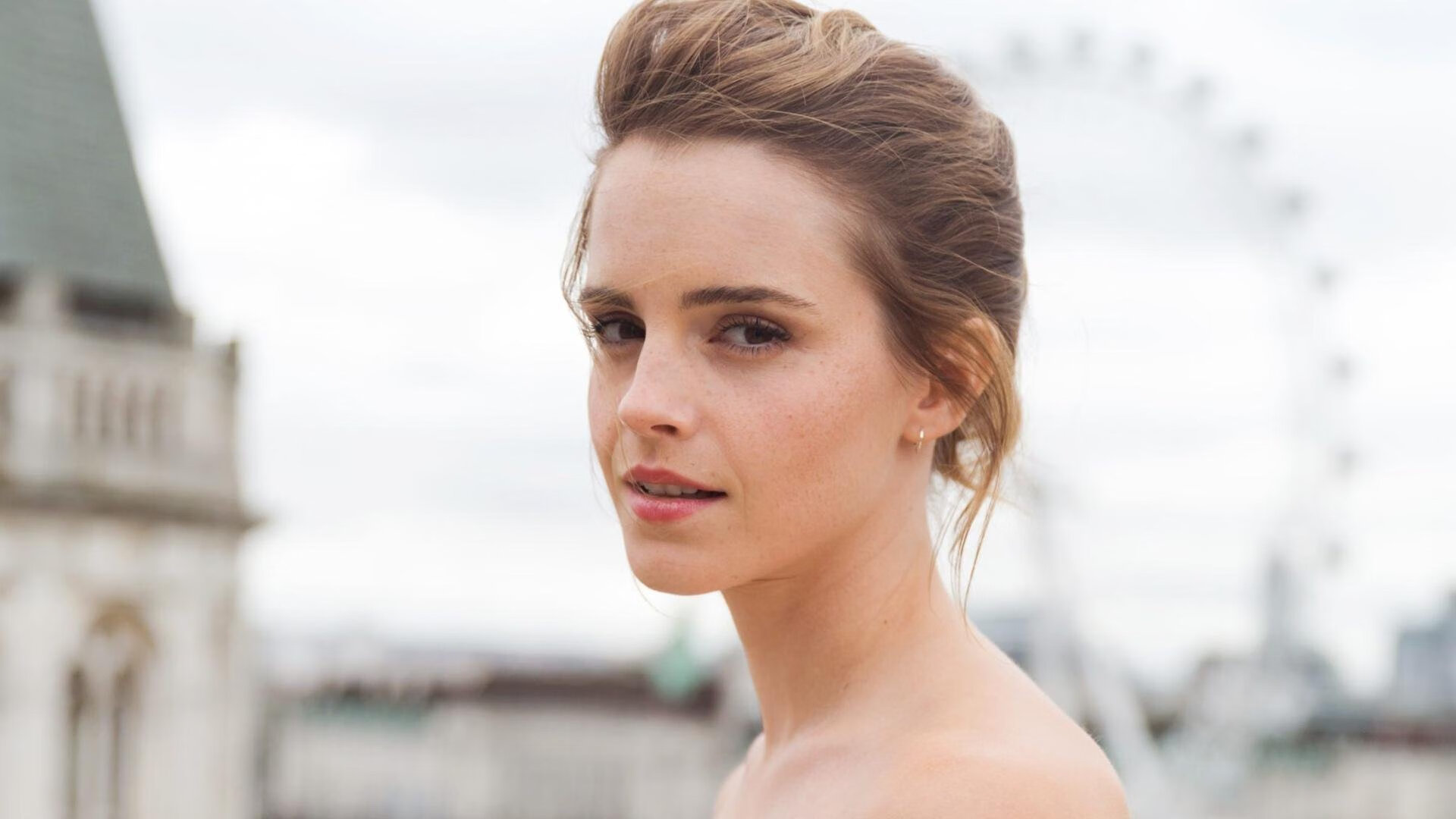 戈贝尔关键时刻连轰8分定乾坤，奇才力克魔术终结五连败