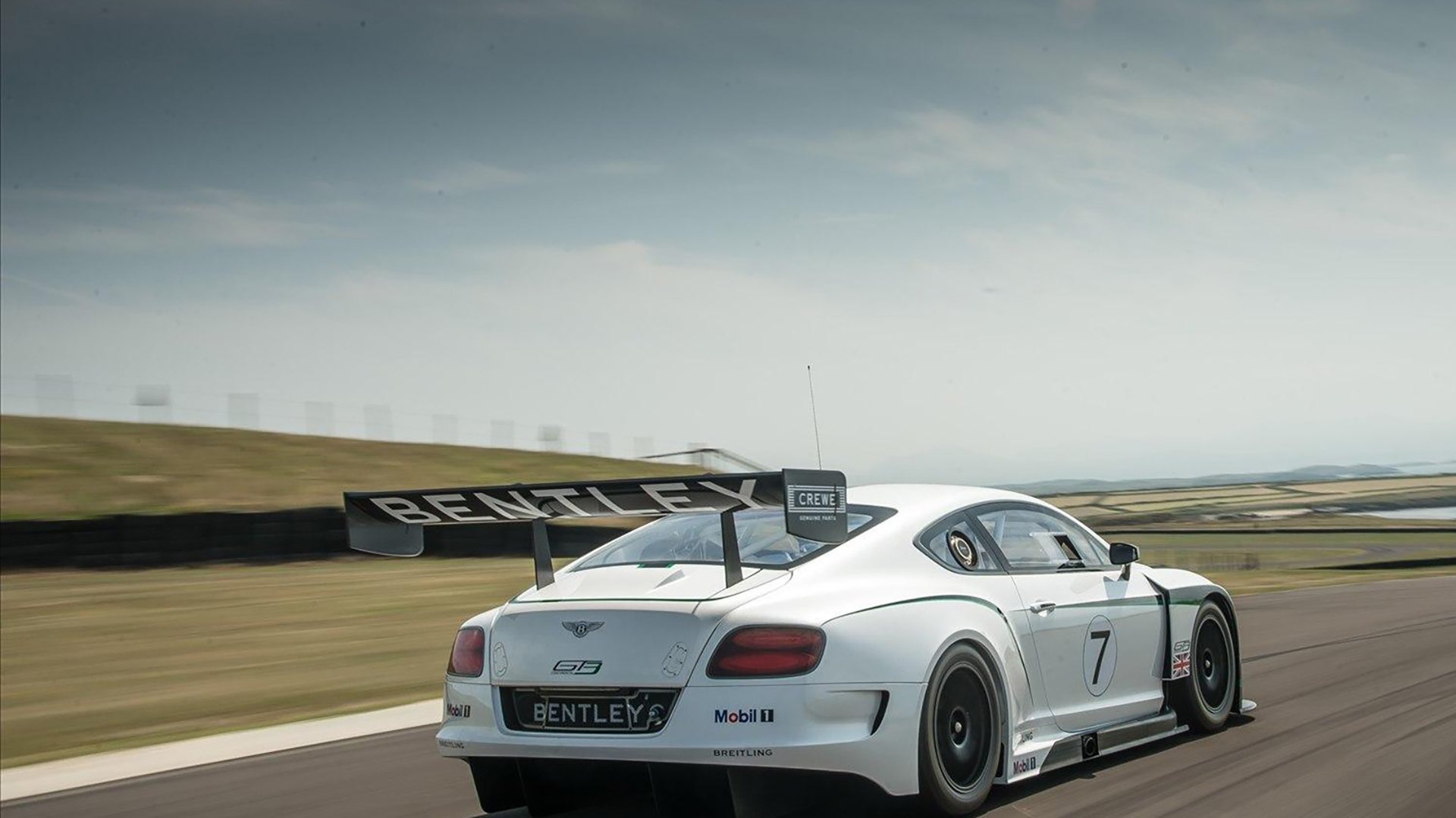 关键先生伊布闪耀，洪都拉斯力克塞内加尔晋级