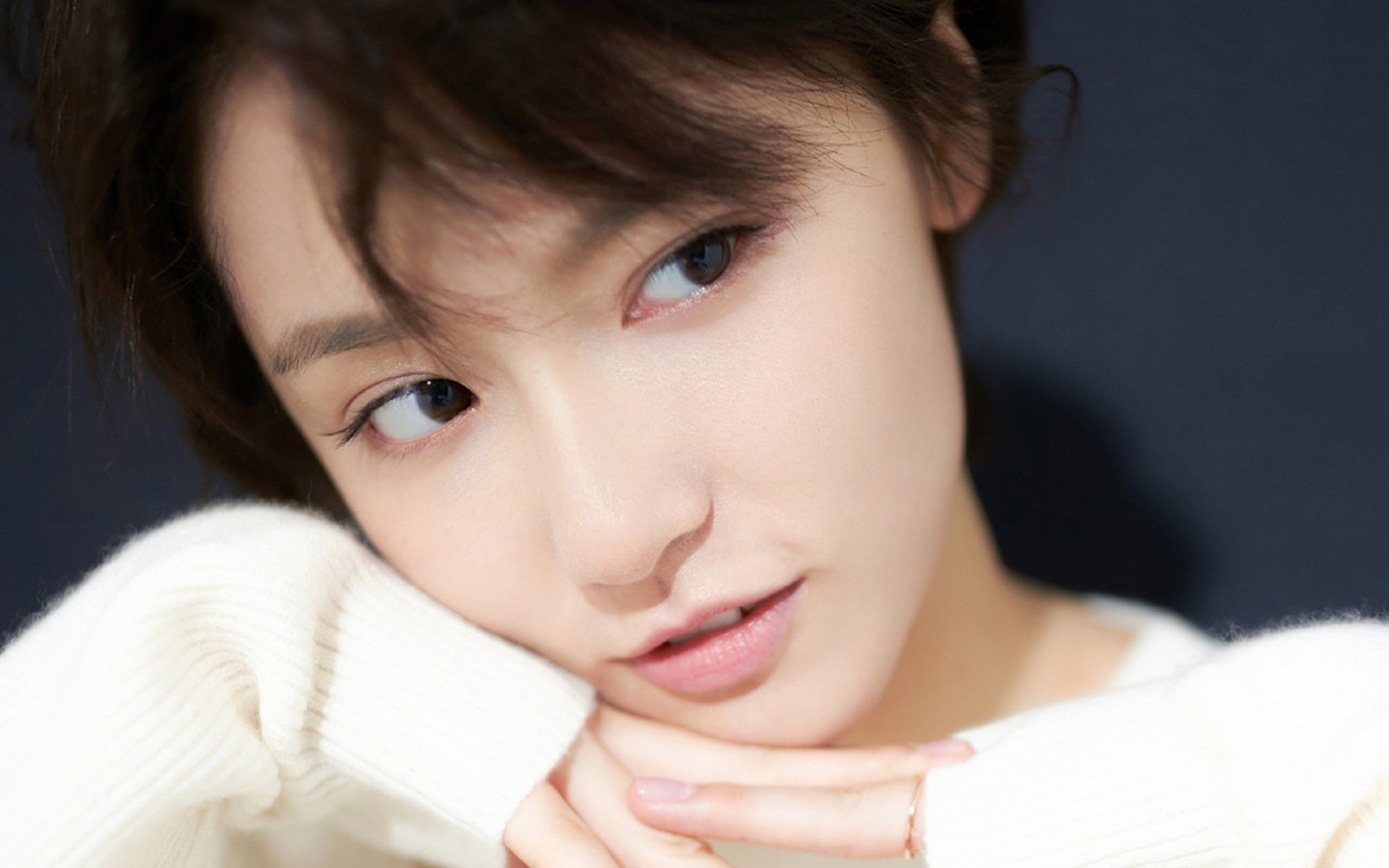 冷雨夜奇迹，瑞士点球决胜英格兰，苏亚雷斯一锤定音