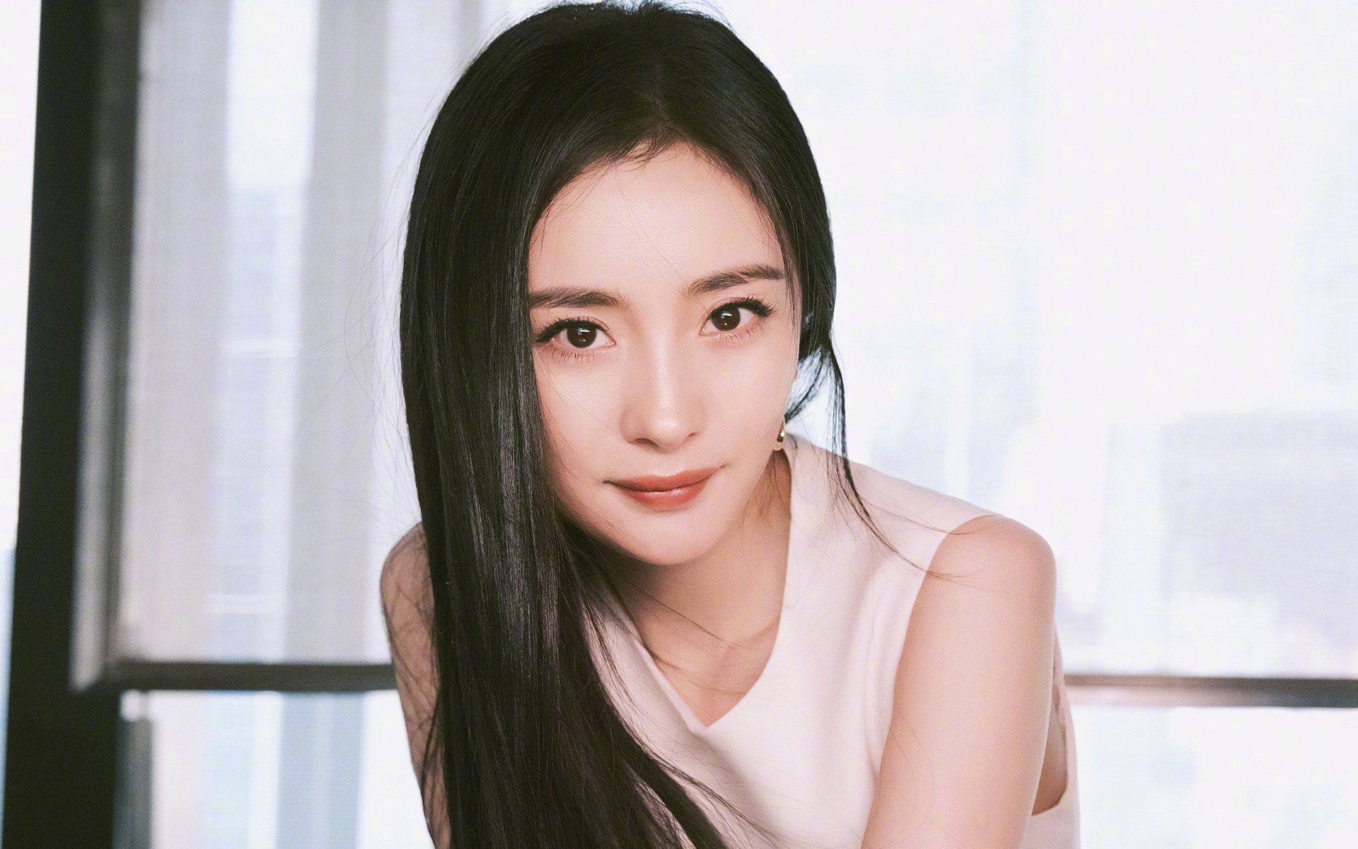 草根雄狮与红军铁卫，雷恩对阵马里，范戴克成胜负手